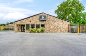 Storage King USA - 174 - Sharon Hill, PA - Hook Rd - Photo 10