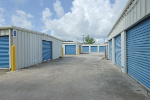 KO Storage of Breaux Bridge - W Mills Ave - Photo 6