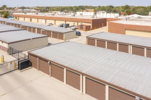Devon Self Storage - University Storage - Photo 8