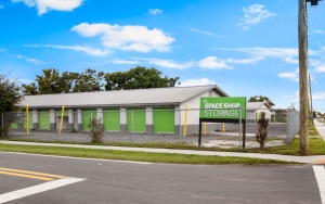 Space Shop Self Storage - Lakeland Annex 2 - Photo 8