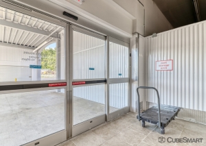 CubeSmart Self Storage - Hooksett Road - Photo 5