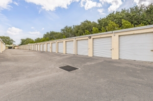 StorageMart - US 1 & Monterey Rd - Photo 3