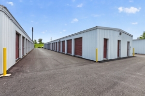 StorageMart - I-10 and Shattuck - Photo 6
