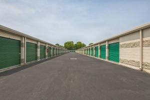 StorageMart - Kempsville Rd - Photo 3