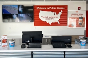Public Storage - Hamilton - 3045 Anchor Dr - Photo 3