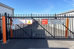 Public Storage - Hamilton - 3045 Anchor Dr - Photo 4
