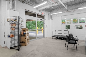 University Storage - Charlotte - Photo 5