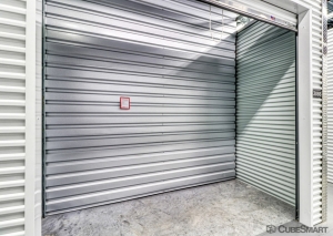 CubeSmart Self Storage TX San Antonio San Pedro Ave - Photo 4