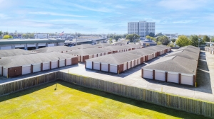 Devon Self Storage - 9273 - Bissonnet St - Photo 4