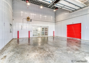 CubeSmart Self Storage - 2250 Earhart BLVD - LA - Photo 8