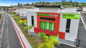 Extra Space Storage - 1841 - Vista - Vista Way - Photo 6