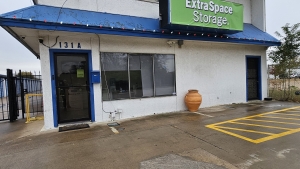 Extra Space Storage - 2086 - Fort Worth - Longhorn Rd