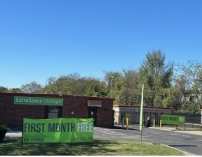 Extra Space Storage - 2089 - Hendersonville - Walton Ferry Rd