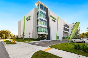 Extra Space Storage - 6490 - Miami - SW 143rd Ave