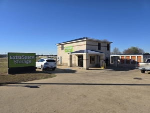 Extra Space Storage - 6617 - Broken Arrow - E 51st St S