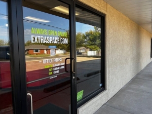 Extra Space Storage - 6615 - Moore - NW 27th St - Photo 6