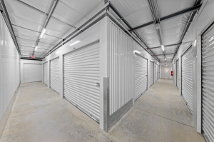 FreeUp Storage Corsicana - Photo 3