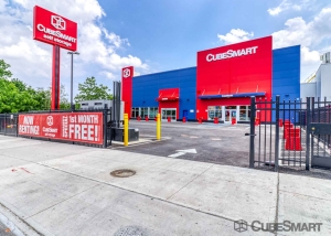 CubeSmart Self Storage- NY Elmhurst Grand Ave - Photo 3