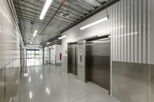 Extra Space Storage - 6592 - Kissimmee - E Osceola Pkwy - Photo 4