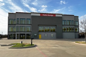 Public Storage - Garland - 932 E Interstate 30