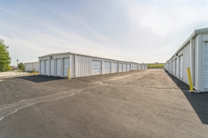 StorageMart - Smiley Ln - Photo 2