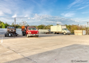 CubeSmart Self Storage TX Duncanville N Duncanville Rd - Photo 4