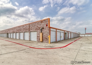 CubeSmart Self Storage TX Lancaster N Houston School Rd - Photo 7
