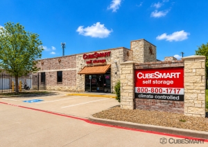 CubeSmart Self Storage TX Lancaster S Interstate 35 E - Photo 5