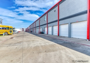 CubeSmart Self Storage - TX Plano N Avenue - Photo 6