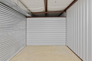 Storage Sense - Huntsville - I-45 - Photo 15