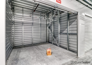 CubeSmart Self Storage MA New Bedford Hathaway Rd - Photo 4