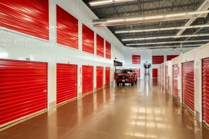 Devon Self Storage - 9181 - Eau Claire - Photo 4