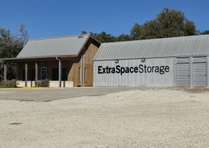 Extra Space Storage - 2233 - Boerne - River Rd