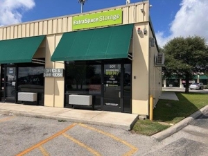 Extra Space Storage - 2224 - San Antonio - 8034 Culebra Rd - Photo 4