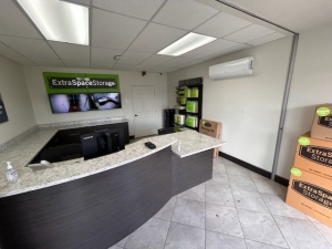 Extra Space Storage - 2224 - San Antonio - 8034 Culebra Rd - Photo 5