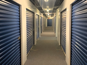 Extra Space Storage - 6696 - Southampton - Leecon Ct - Photo 5