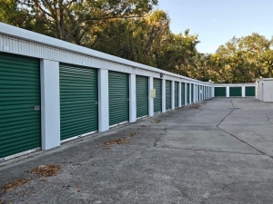 Extra Space Storage - 6690 - Tampa - 8323 W Hillsborough Ave - Photo 4