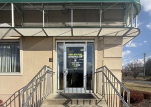 Extra Space Storage - 6695 - West Haven - Saw Mill Rd - Photo 6