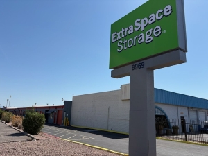 Extra Space Storage - 6639 - Peoria - W Grand Ave