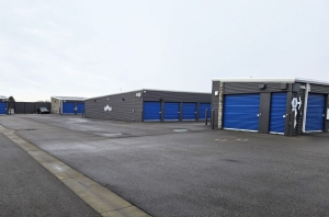 Extra Space Storage - 6642 - Meridian - N Records Ave - Photo 4