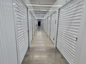 Extra Space Storage - 6645 - Layton - N Main St - Photo 3