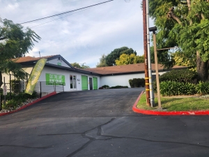 Extra Space Storage - 6725 - Claremont - 711 S Mills Ave