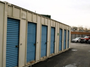 Extra Space Storage - 6687 - Des Plaines - Busse Hwy - Photo 3
