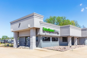Extra Space Storage - 6751 - Tulsa - E 11th St