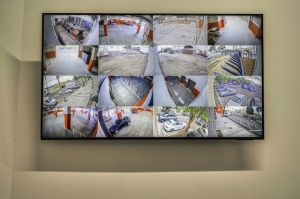 Public Storage - Los Angeles - 3625 S Grand Ave - Photo 4