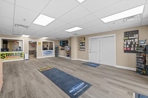 Storage Masters Kingshighway - Photo 3