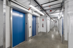 US Storage Centers - Vancouver - 72nd Avenue - Photo 10