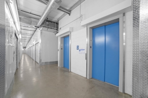 US Storage Centers - San Pedro - Gaffey - Photo 8