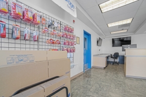 US Storage Centers - San Pedro - Gaffey - Photo 11