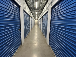 US Storage Centers - Carson - Avalon - Photo 5